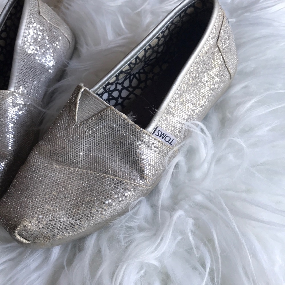 Toms sparkly shoes